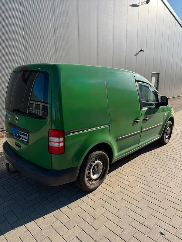 Gebraucht VW Caddy 102 PS (75 kW) 2011 Grün Van / Kleinbus