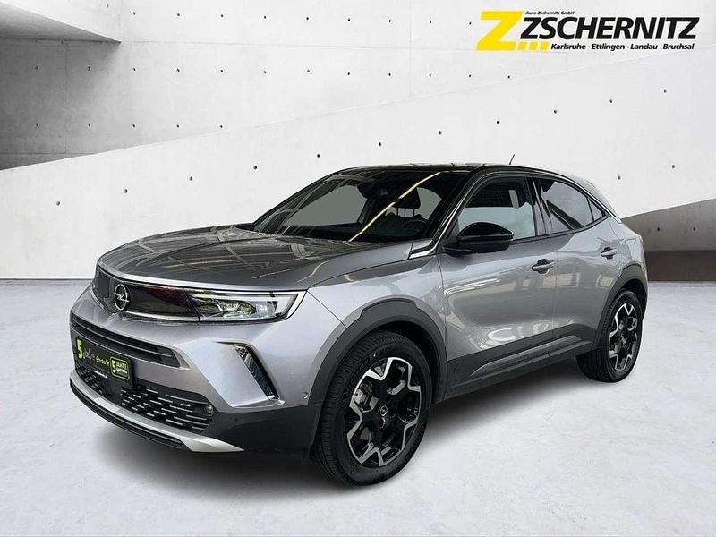 Kontrast grau/quarz silber Gebraucht 2022 Opel Mokka-e Ultimate SUV | 20.490 € (Fairer Preis) - Bild 1/4