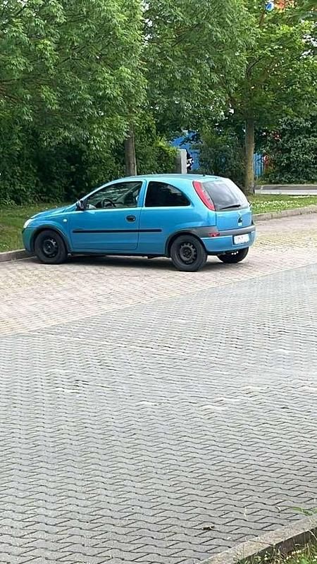 Blau Gebraucht 2001 Opel Corsa Limousine | 1.245 € (Fairer Preis) - Bild 1/1