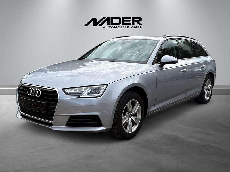 Florettsilber metallic Gebraucht 2017 Audi A4 Basis Kombi | 11.990 € (Guter Preis) - Bild 1/4