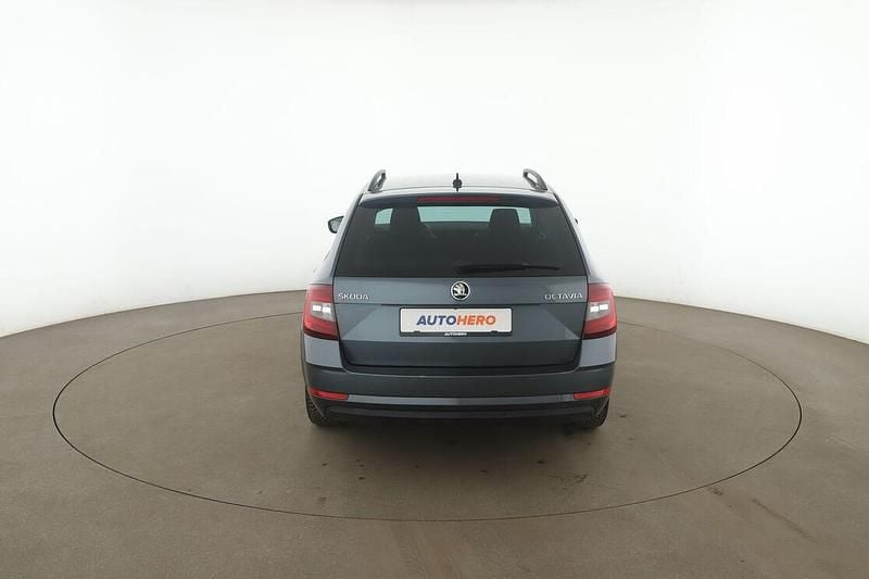 Gebraucht Skoda Octavia Tour 150 PS (110 kW) 2020 Grau Kombi