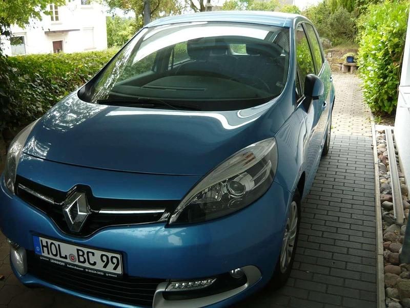 Gebraucht Renault Scénic III 110 PS (80 kW) 2014 Blau Van / Kleinbus