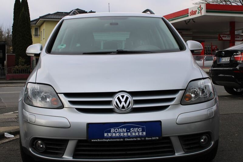 Silber Gebraucht 2008 VW Golf Plus United Van / Kleinbus | 7.800 € (Etwas zu teuer) - Bild 1/4