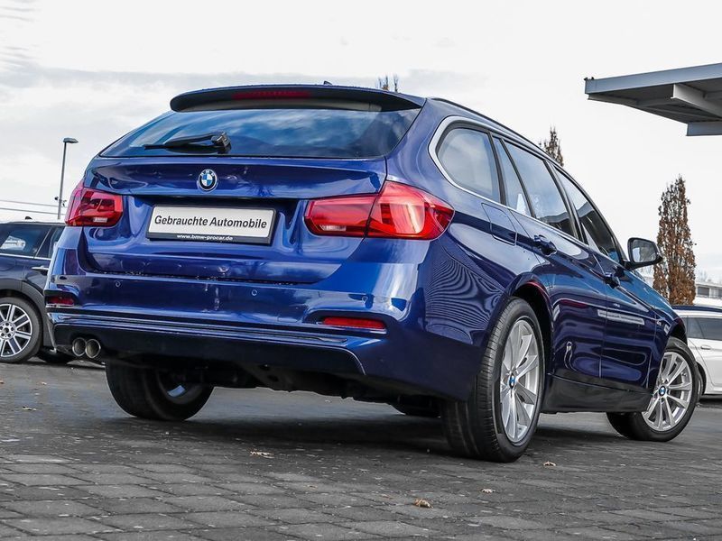 Verkauft BMW 320 3er d xDrive Touring ., gebraucht 2016, 54.847 km in Köln (Marsdorf)