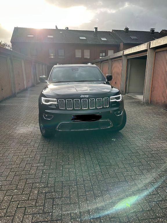 Schwarz Gebraucht 2019 Jeep Grand Cherokee Overland SUV | 27.500 € (Guter Preis) - Bild 1/4