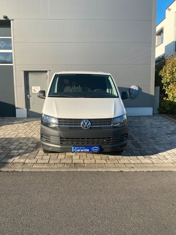 Weiß Gebraucht 2020 VW T6.1 Van | 18.100 € (Teuer) - Bild 1/4