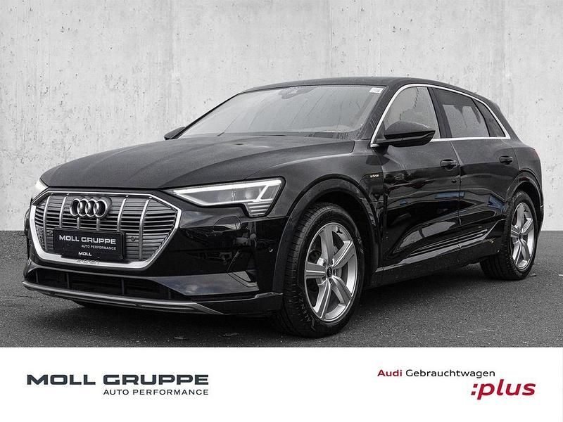 Brillantschwarz Gebraucht 2022 Audi e-tron Advanced Plus SUV | 29.450 € (Guter Preis) - Bild 1/4