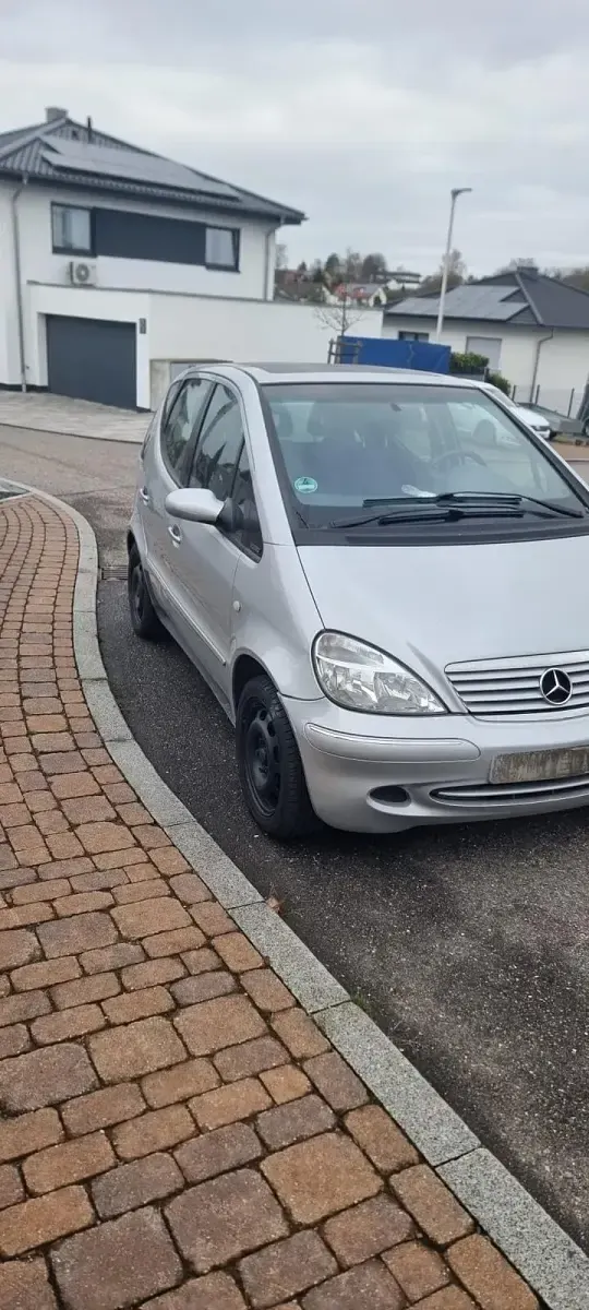 Gebraucht Mercedes A160 102 PS (75 kW) 2002 Silber Kleinwagen