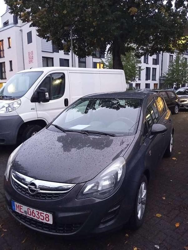 Gebraucht Opel Corsa Energy 75 PS (55 kW) 2014 Grau Limousine