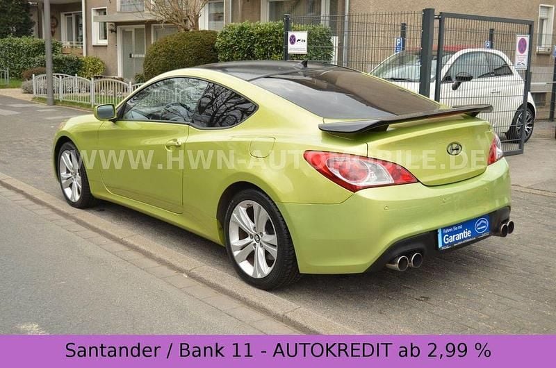 Gebraucht Hyundai Genesis 213 PS (156 kW) 2010 Grün Coupé