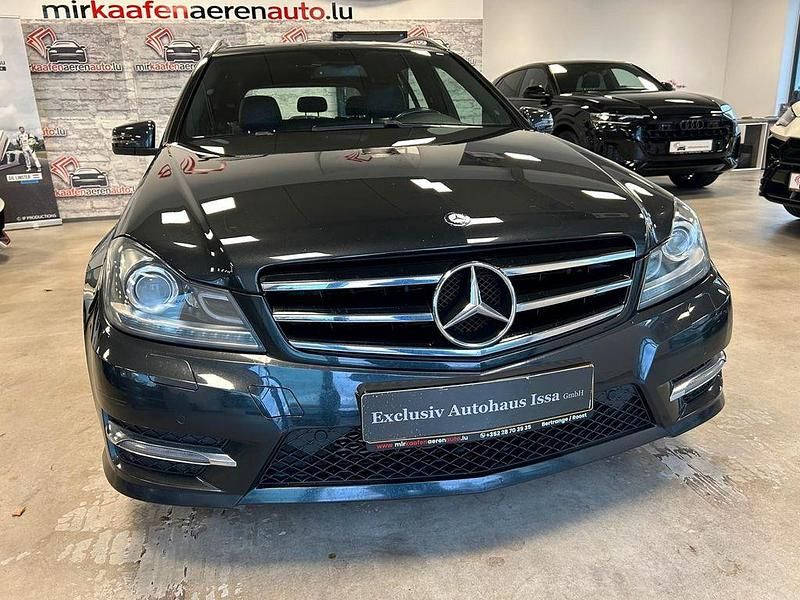 Schwarz Gebraucht 2014 Mercedes C250 Edition Limousine | 6.990 € (Superpreis) - Bild 1/4
