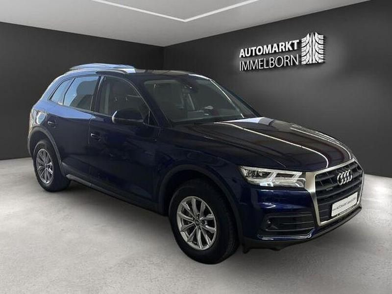 Navarrablau metallic (metallic) Gebraucht 2020 Audi Q5 Advanced SUV | 30.950 € (Guter Preis) - Bild 1/4