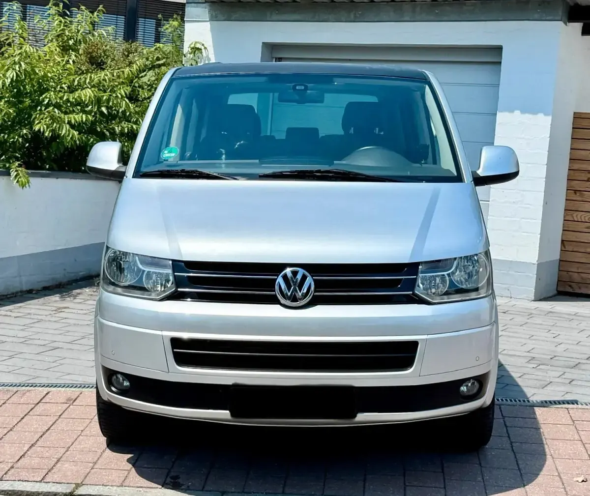 Gebraucht VW Multivan Edition 180 PS (132 kW) 2012 Silber Van / Kleinbus