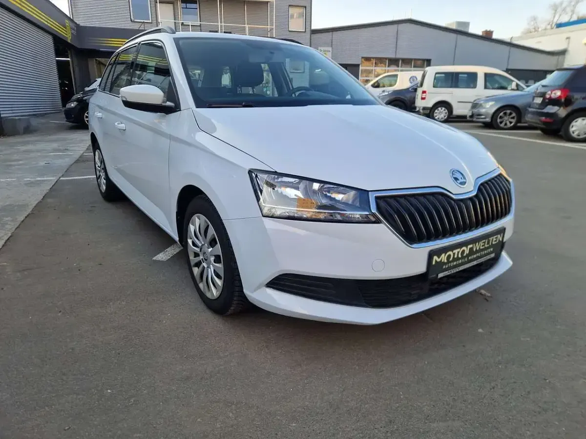 Gebraucht Skoda Fabia Active 95 PS (69 kW) 2021 Weiß Kombi