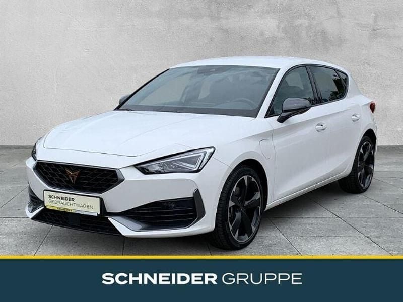 Weiß Gebraucht 2022 Cupra Leon Limousine | 22.690 € (Guter Preis) - Bild 1/4