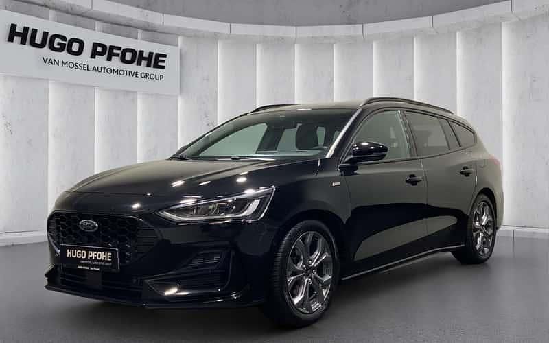 Schwarz Gebraucht 2024 Ford Focus ST-Line X Kombi | 27.950 € (Etwas zu teuer) - Bild 1/4