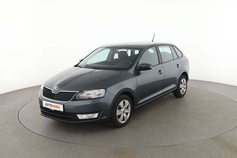 Grau Gebraucht 2017 Skoda Rapid Ambition Limousine | 9.750 € (Fairer Preis) - Bild 1/4