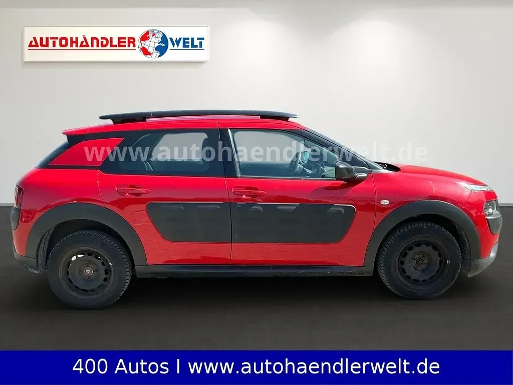Gebraucht Citroën C4 Cactus 99 PS (72 kW) 2015 Rot Kleinwagen