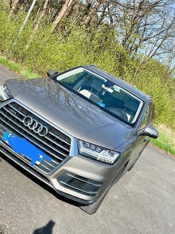 Gold Gebraucht 2016 Audi Q7 SUV | 23.500 € (Superpreis) - Bild 1/4
