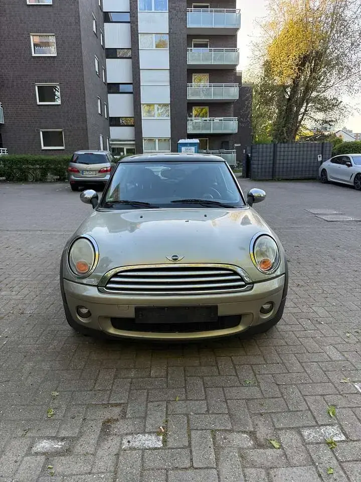 Usata Mini Cooper D 109 CV (80 kW) 2008 Grigio Utilitaria
