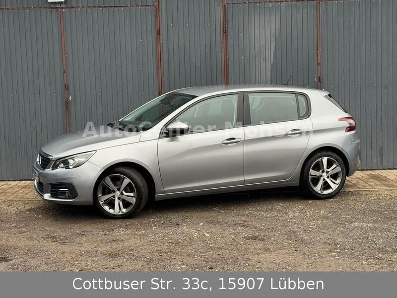 Gebraucht Peugeot 308 Active 131 PS (96 kW) 2018 Grau Limousine