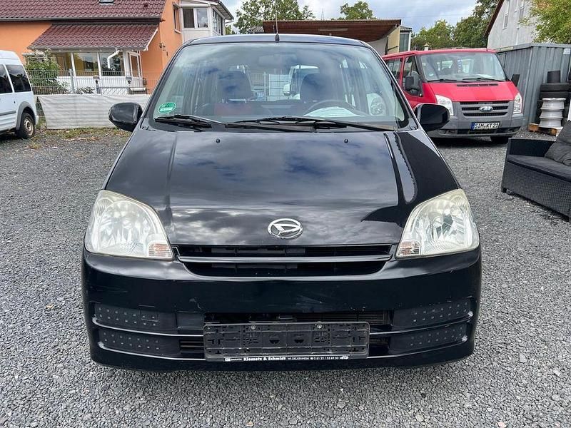 Schwarz Gebraucht 2006 Daihatsu Cuore Kleinwagen | 2.999 € (Etwas zu teuer) - Bild 1/4