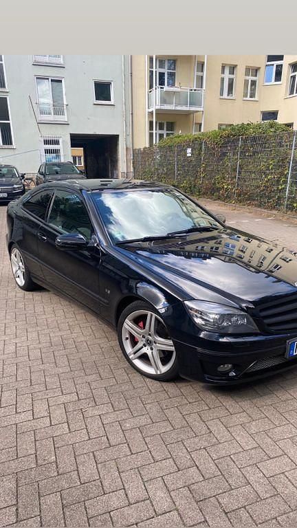 Schwarz Gebraucht 2009 Mercedes CLC230 AMG Kleinwagen | 7.950 € - Bild 1/4