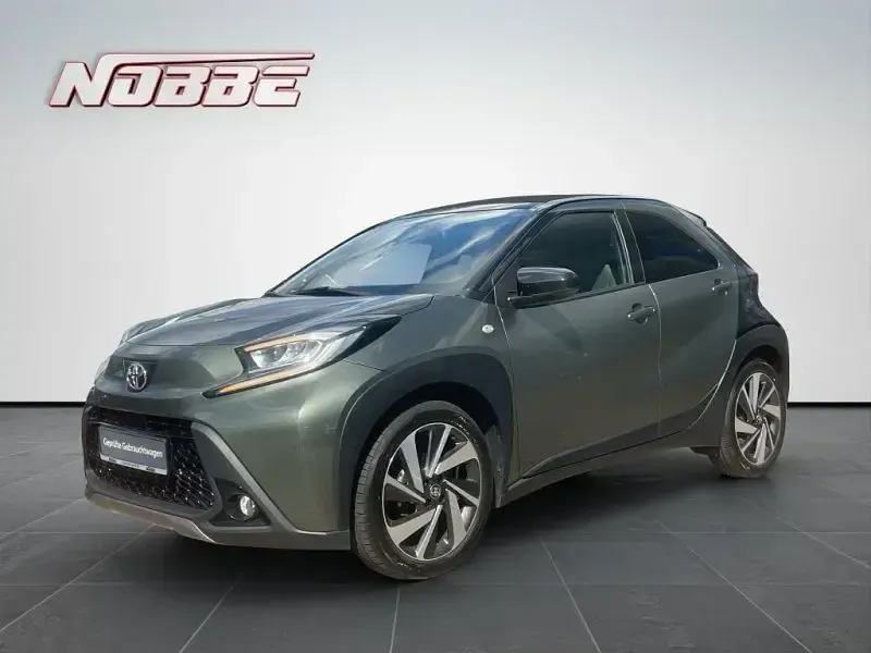 Gebraucht Toyota Aygo X X-plore 72 PS (52 kW) 2022 SUV