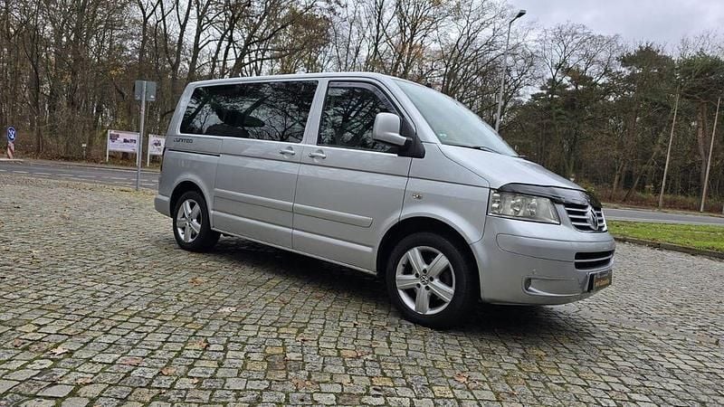 Gebraucht VW Multivan United 174 PS (127 kW) 2009 Silber Van