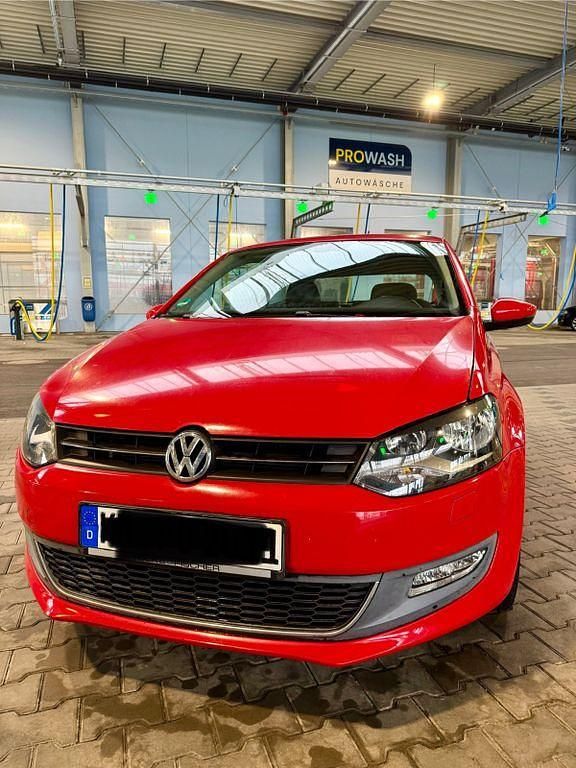 Rot Gebraucht 2011 VW Polo Highline Kleinwagen | 6.499 € (Guter Preis) - Bild 1/4