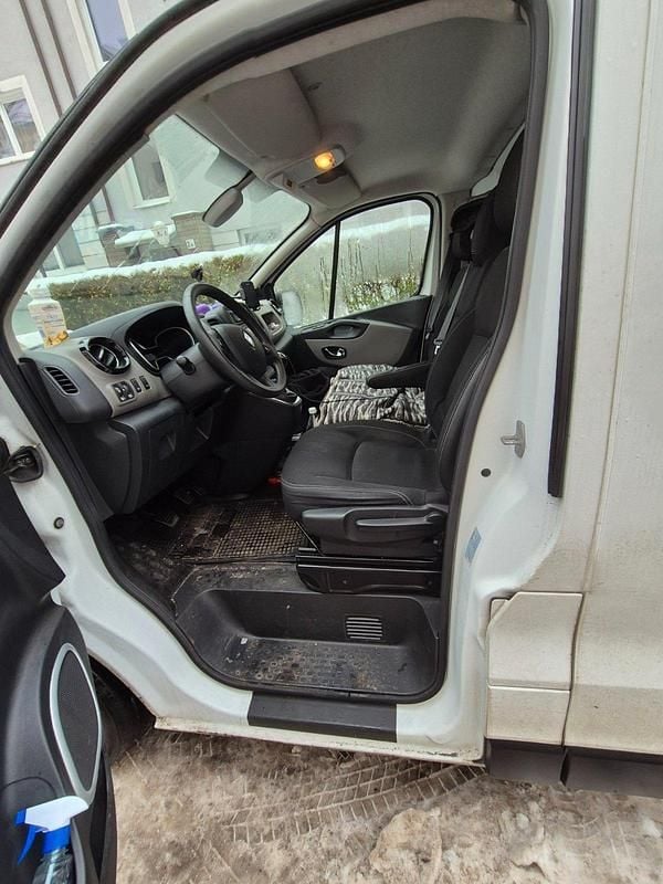 Gebraucht Renault Trafic 116 PS (85 kW) 2016 Van / Kleinbus