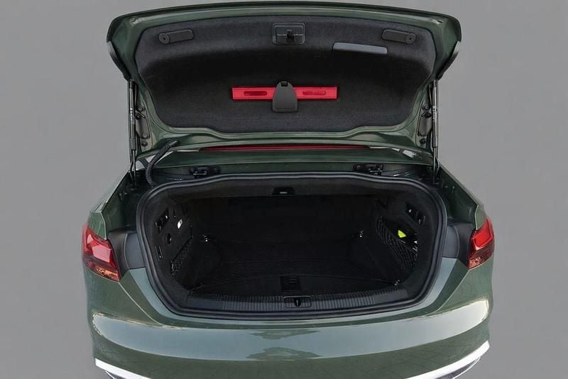 Gebraucht Audi Cabriolet Sport 204 PS (150 kW) 2025 Grün Cabrio