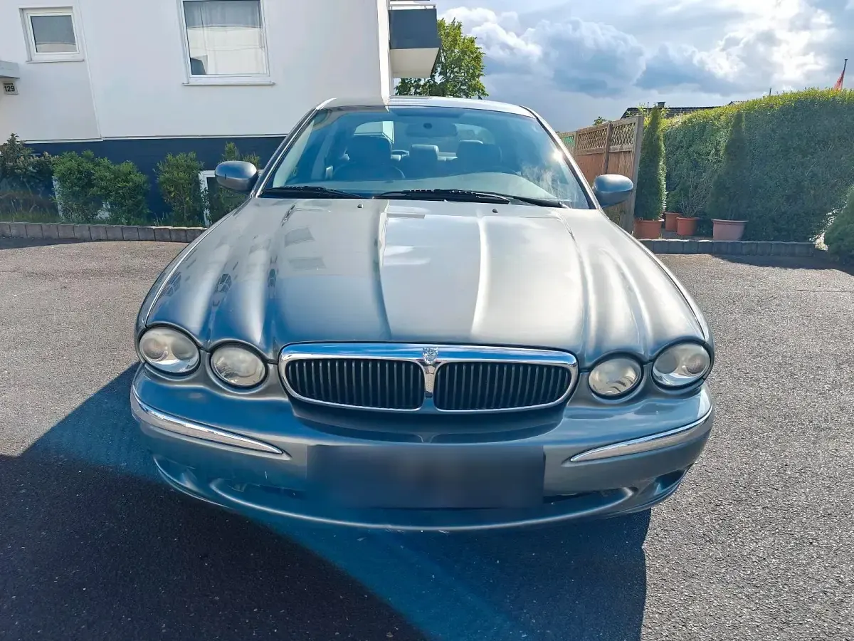 Używany Jaguar X-type 156 KM (114 kW) 2003 Szary Sedan/Limuzyna