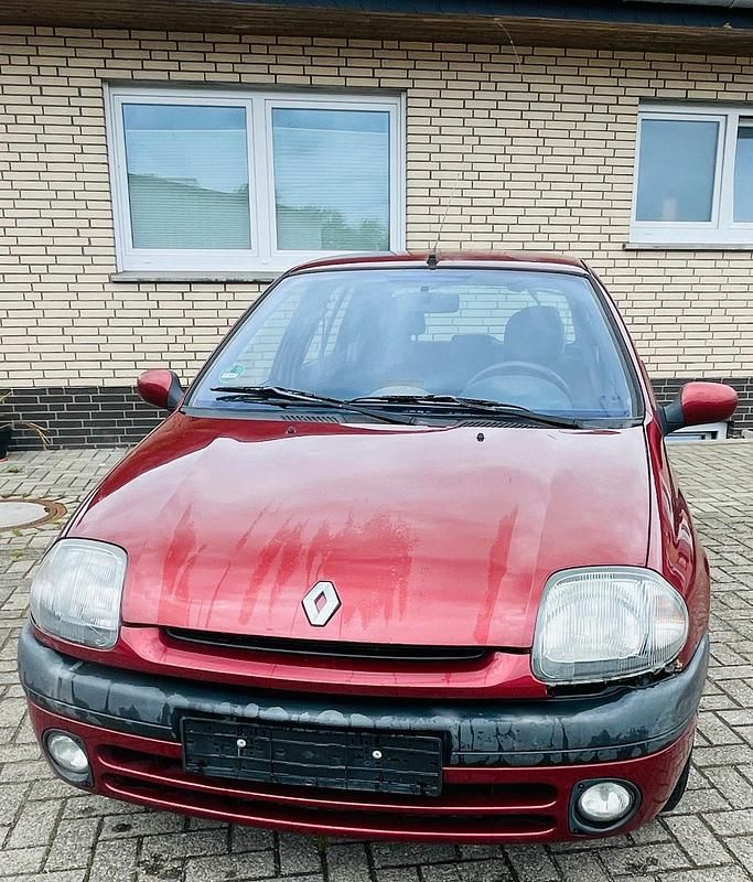 Rot Gebraucht 1998 Renault Clio II Kleinwagen | 1.000 € (Superpreis) - Bild 1/4