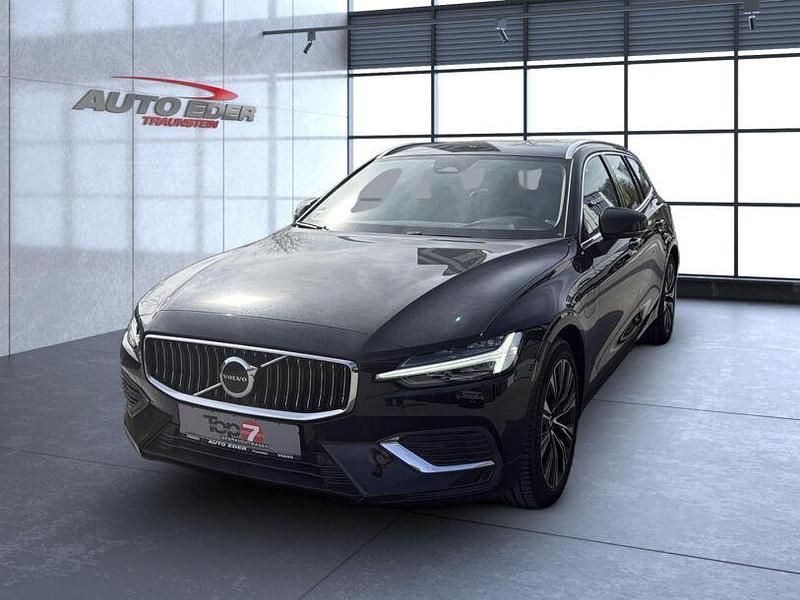 Gebraucht Volvo V60 Plus 398 PS (292 kW) 2022 Black solid stone / solid Kombi
