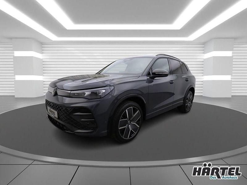Neu VW Tiguan Style 265 PS (194 kW) 2026 Delfingrau (grey), metallic SUV