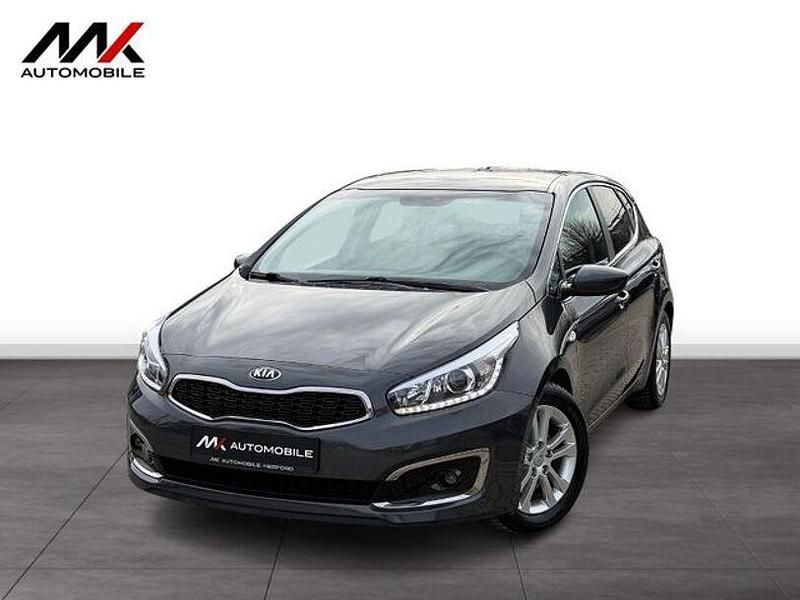 Gebraucht Kia Ceed 135 PS (99 kW) 2016 Grau Kleinwagen