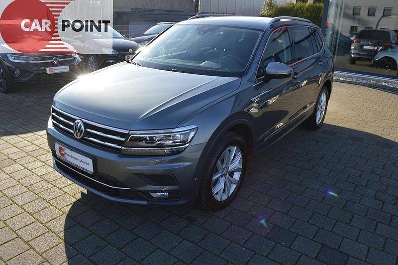 Gebraucht VW Tiguan Allspace Highline 200 PS (147 kW) 2020 Platinum grey metallic SUV