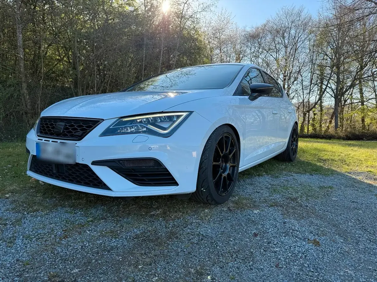 Gebraucht Seat Leon CUPRA 300 PS (220 kW) 2018 Weiß Limousine
