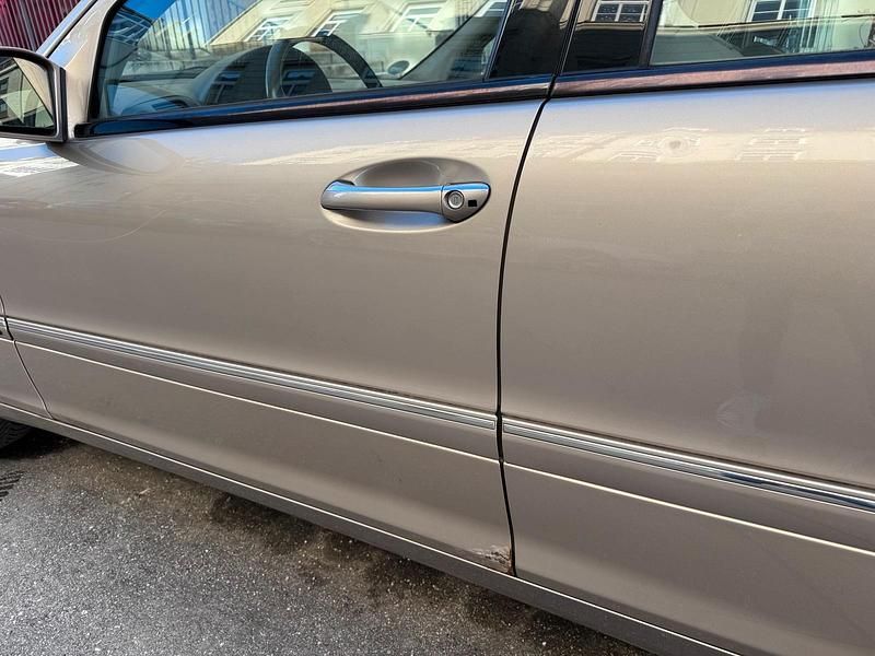 Gebraucht Mercedes C180 129 PS (94 kW) 2000 Gold Limousine