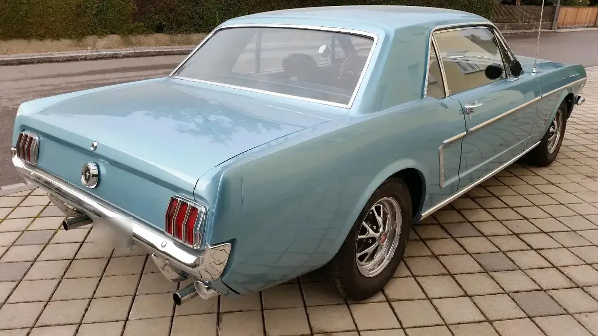 Gebraucht Ford V8 220 PS (161 kW) 1965 Blau Coupé