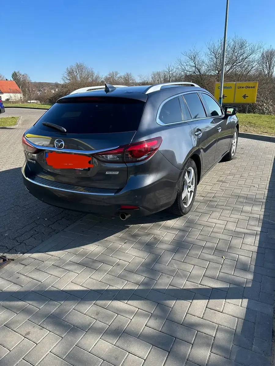 Gebraucht Mazda 6 Exclusive-Line 165 PS (121 kW) 2015 Grau Kombi