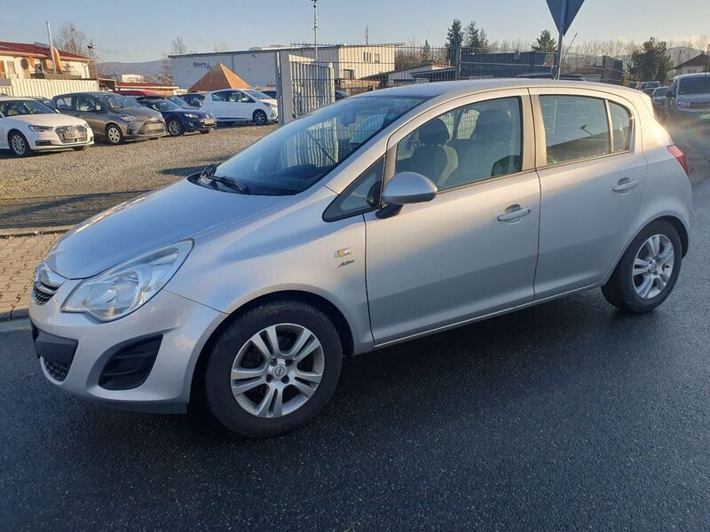 Silber Gebraucht 2013 Opel Corsa Active Limousine | 2.999 € (Fairer Preis) - Bild 1/4