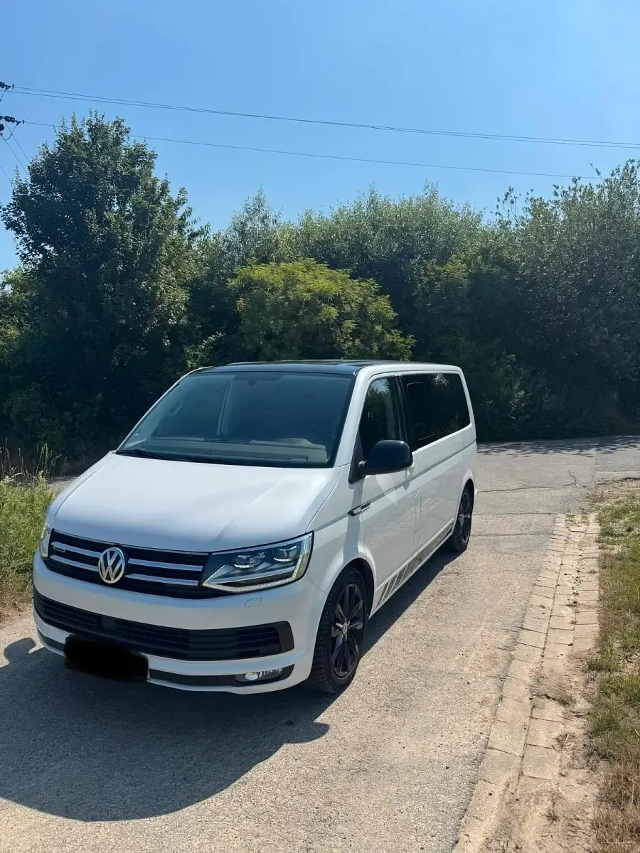 Gebraucht VW Multivan Edition 210 PS (154 kW) 2019 Weiß Van / Kleinbus