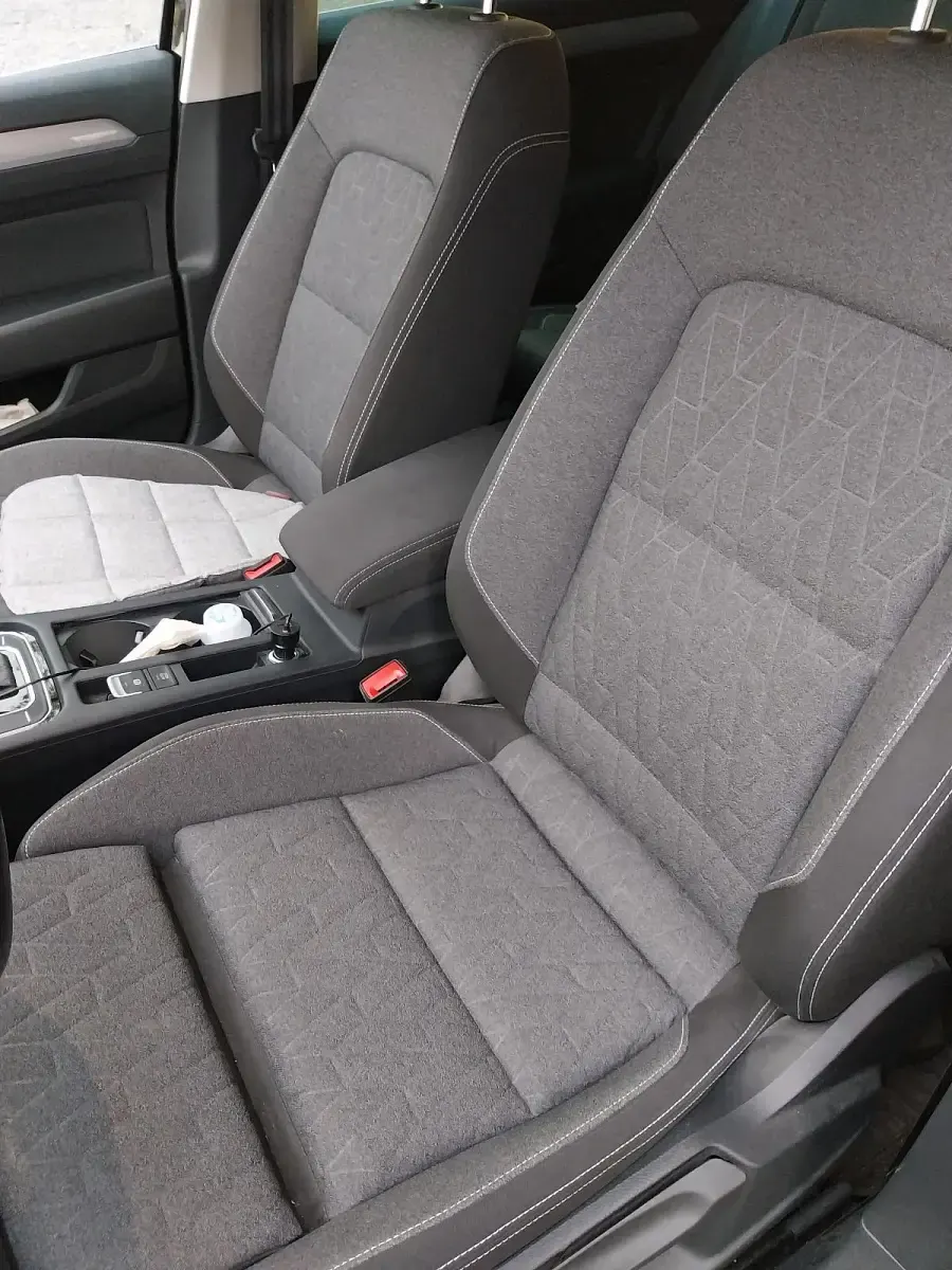 Gebraucht VW Passat 150 PS (110 kW) 2023 Schwarz Kombi