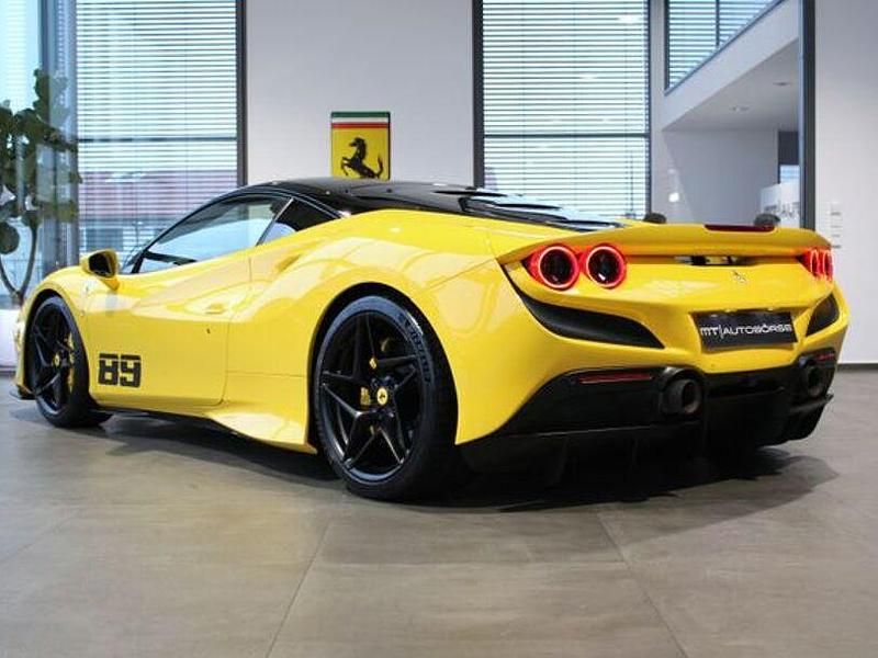 Gebraucht Ferrari F8 721 PS (530 kW) 2022 Gelb Coupé