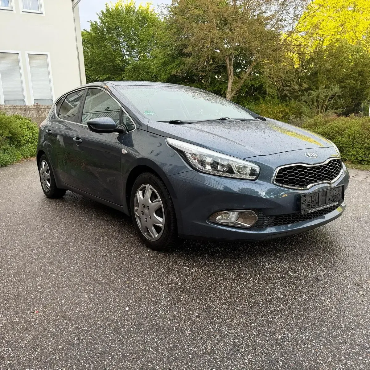 Occasion Kia Ceed 135 ch (99 kW) 2014 Bleue Citadine