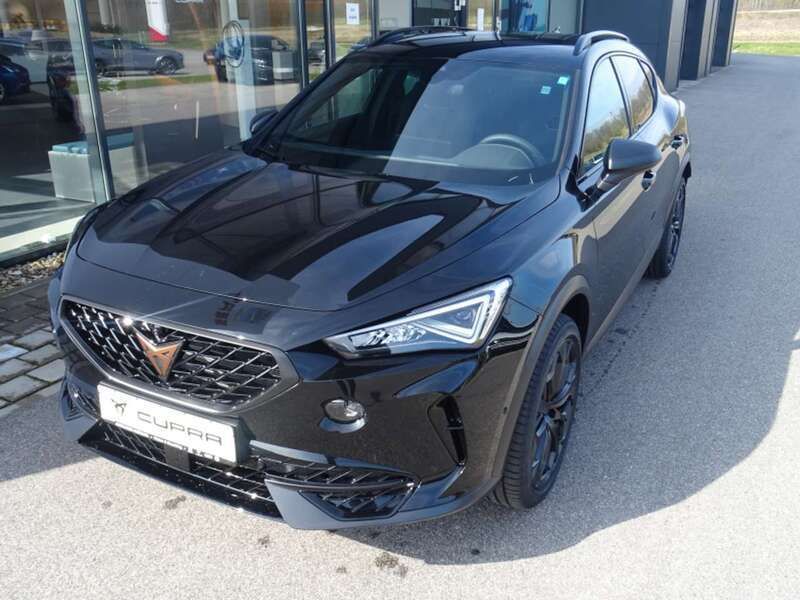 Neu Cupra Formentor VZ 245 PS (180 kW) 2025 Midnight schwarz (metallic) SUV