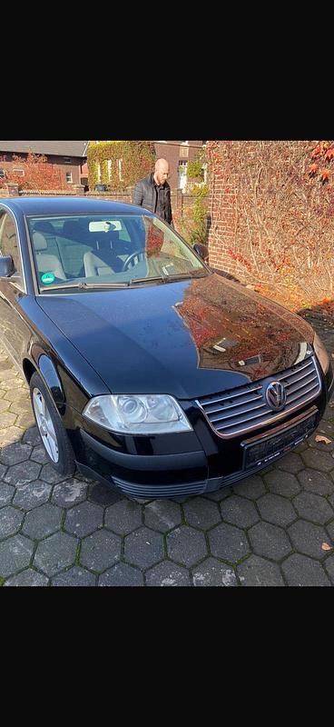 Gebraucht VW Passat 115 PS (84 kW) 2004 Limousine