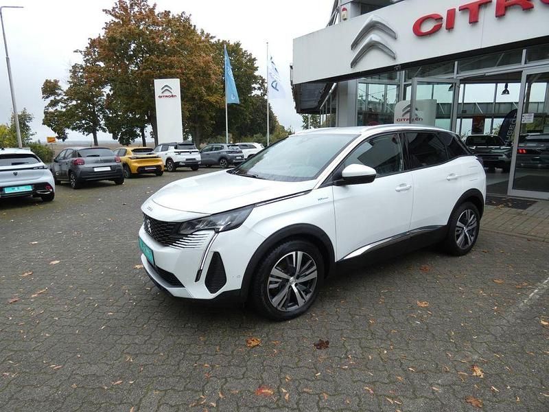 Gebraucht Peugeot 3008 Allure 181 PS (133 kW) 2021 Weiß SUV